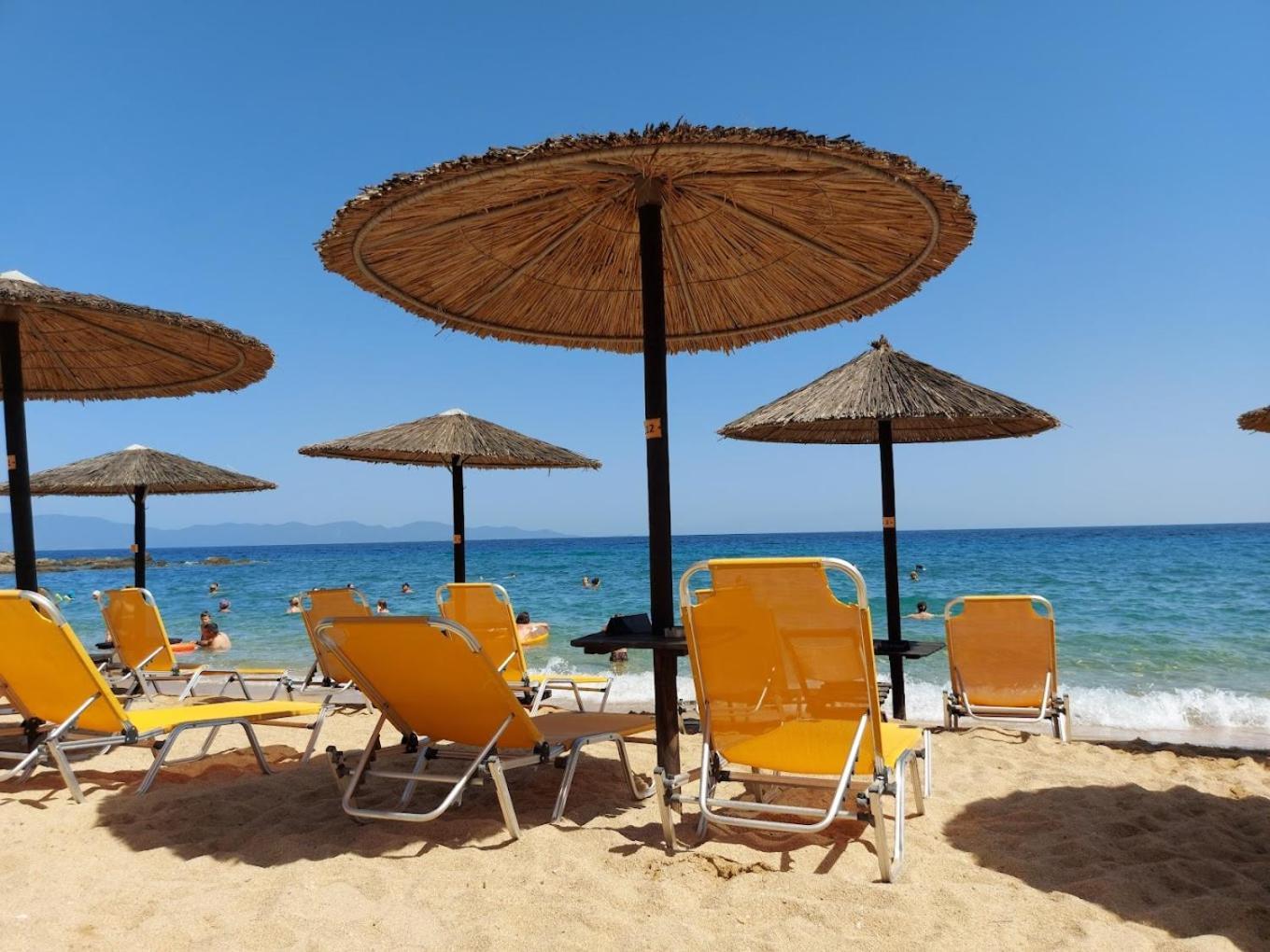 Вилла Stonehouse & Casa Al Sole E Al Mare Неа-Рода Экстерьер фото